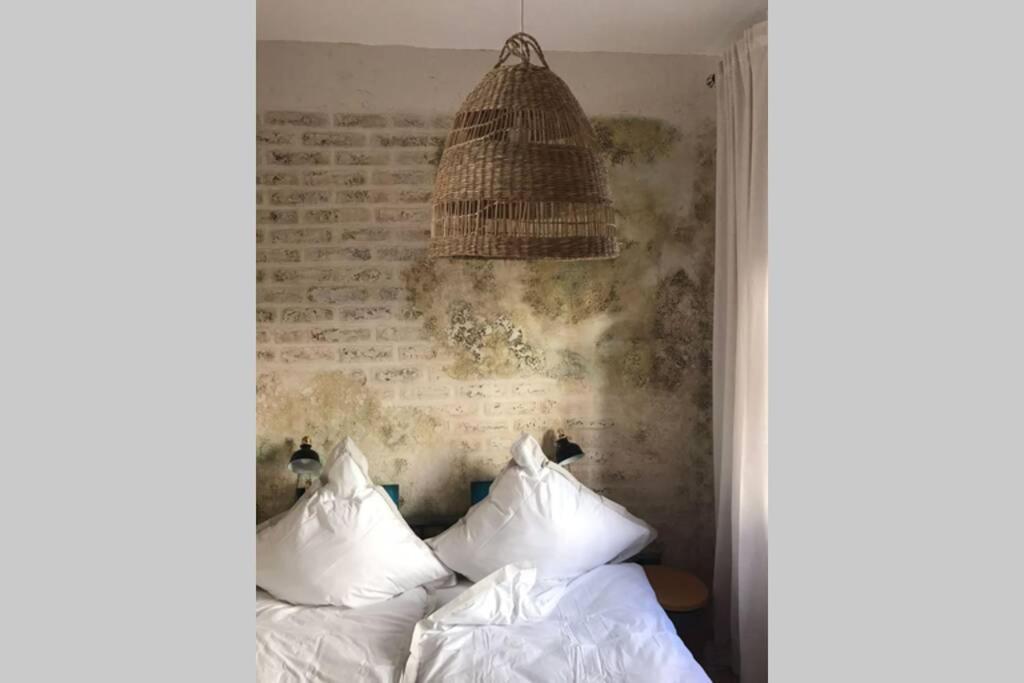 Wunderschoene Wohnung Mit Blick Auf Die Weinberge Neustadt an der Weinstraße Esterno foto